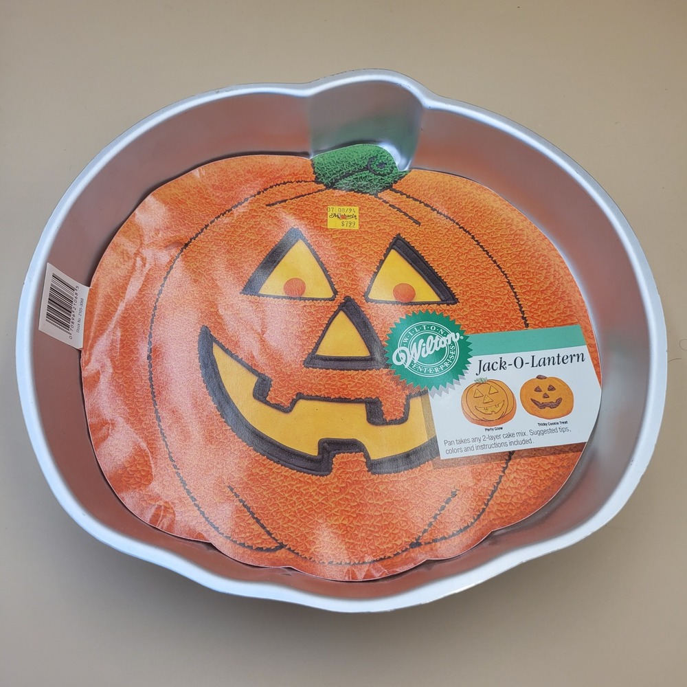 Wilton Jack-O-Lantern Pumpkin Cake Pan Vintage 1991 Halloween Aluminum 2105-3068